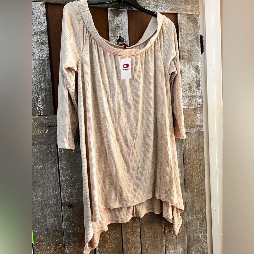 New Buckle Off the Shoulder